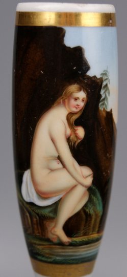Nackte Badenixe, Porzellanmalerei, Pfeifenkopf, D1192