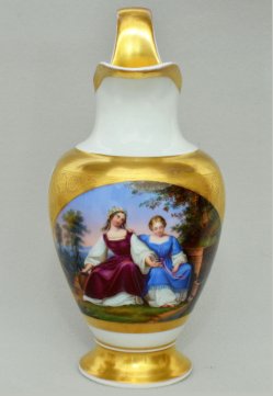 Eduard Julius Friedrich Bendemann (1811 – 1889), Zwei Mädchen am Brunnen, Porzellanmalerei, Sahnekännchen, D1599