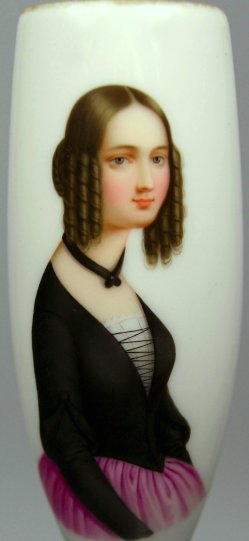 Mädchenportrait mit Halsband, Porzellanmalerei, Pfeifenkopf, D1207