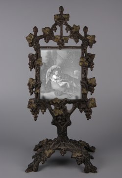 HPM 11 in Ständer Montage