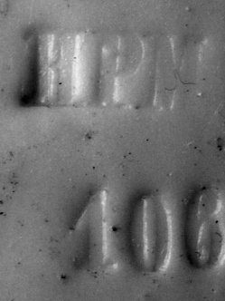 1384 HPM 106 Kind mit Hunden Marke