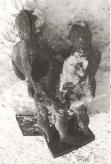 Dieter Borchhardt (geb. 1931), „Junges Paar“, Polyesterbeton vor 1985, Stendal.jpg