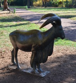 Dieter Borchhardt (geb. 1931), Mähnenspringer, Bronze Lauchhammer, 2. Abguss, Zoo Magdeburg