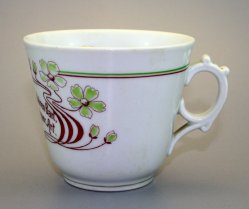 Barttasse, Moustache Cup, 1072