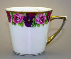 Barttasse, Moustache Cup, 1093