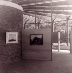 Kunstpavillon Heringsdorf 1979, Manfred Kastner, Gemälde , Hommage a Delvaux, D0096b