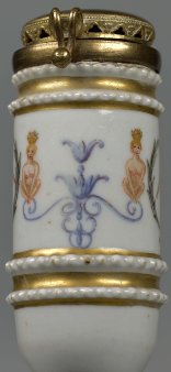 Arabeske mit weiblichen Figuren, Porzellanmalerei, Pfeifenkopf, D2602