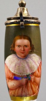 Kind mit Spitzenkragen, Porzellanmalerei, Pfeifenkopf, D1245