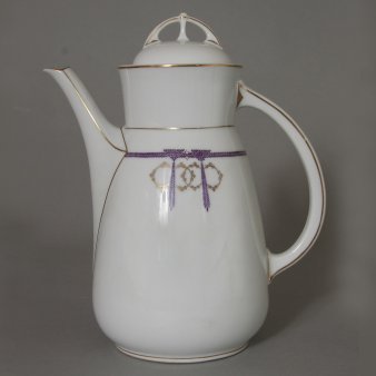Buckauer Porzellanmanufaktur, Kaffeekanne um 1904, D0355-019-20